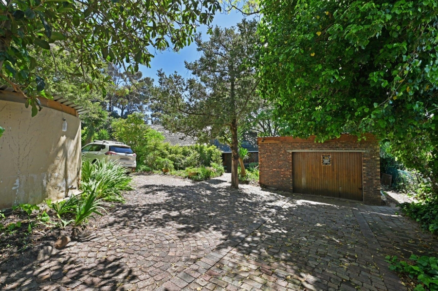 3 Bedroom Property for Sale in Constantia Western Cape